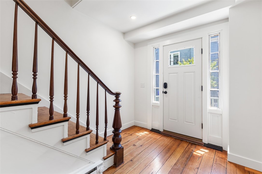 128 Sheldon Street Providence, RI 02906 - Photo 4 of 40