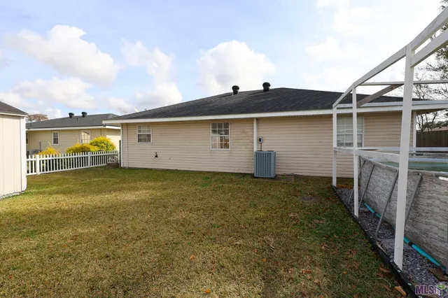 $188,000 | 317 Robyn Street, Gray, LA 70359