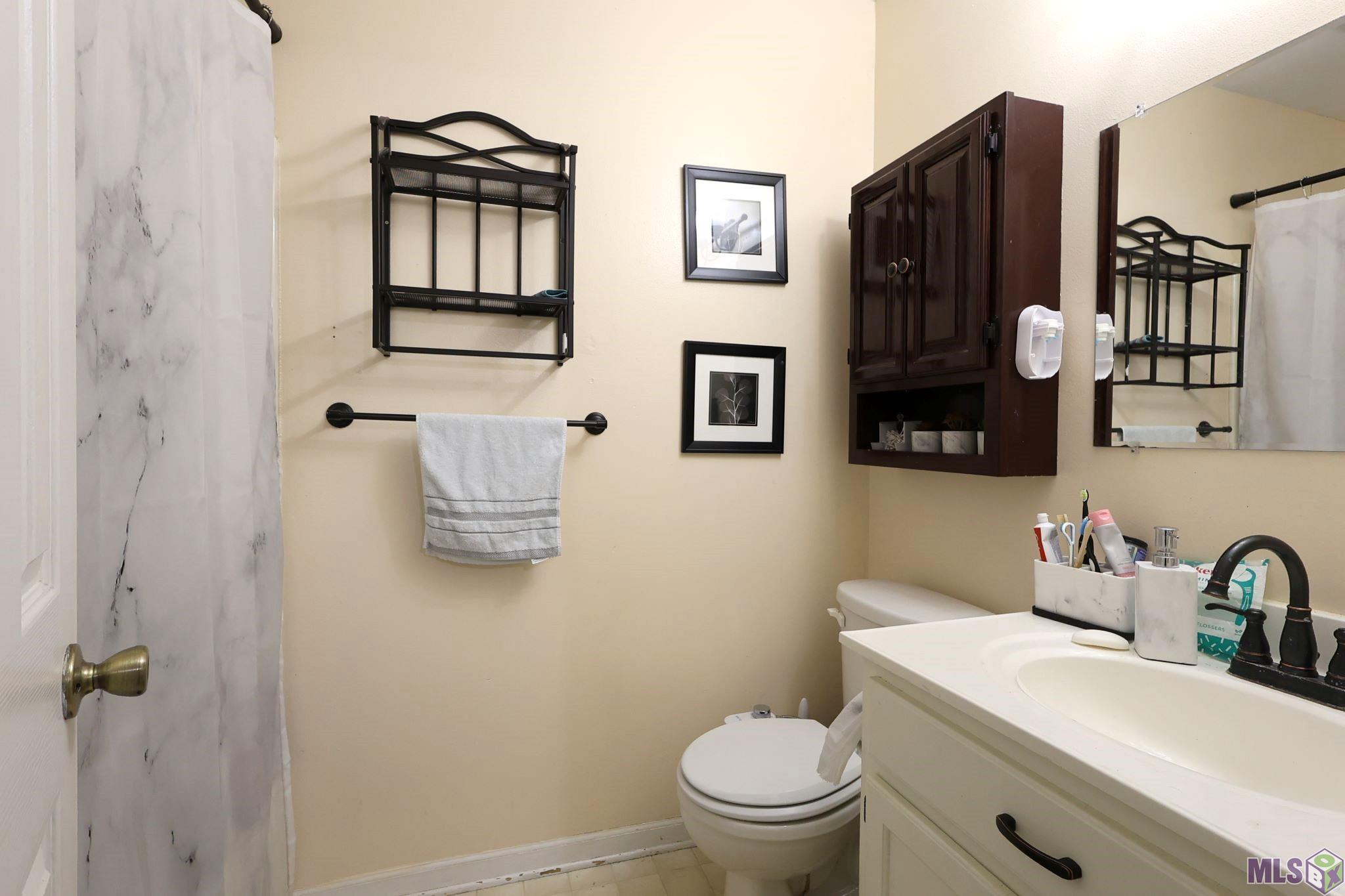 317 Robyn Street Gray, LA 70359 - Photo 7 of 15