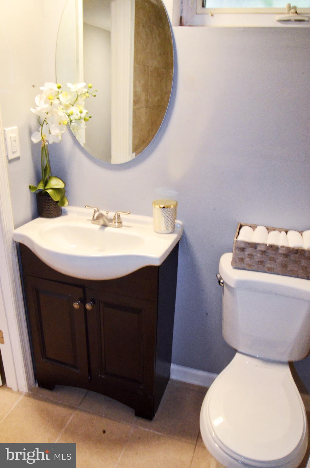 1368 Pentwood Road Baltimore, MD 21239 - Photo 11 of 18 Bathroom