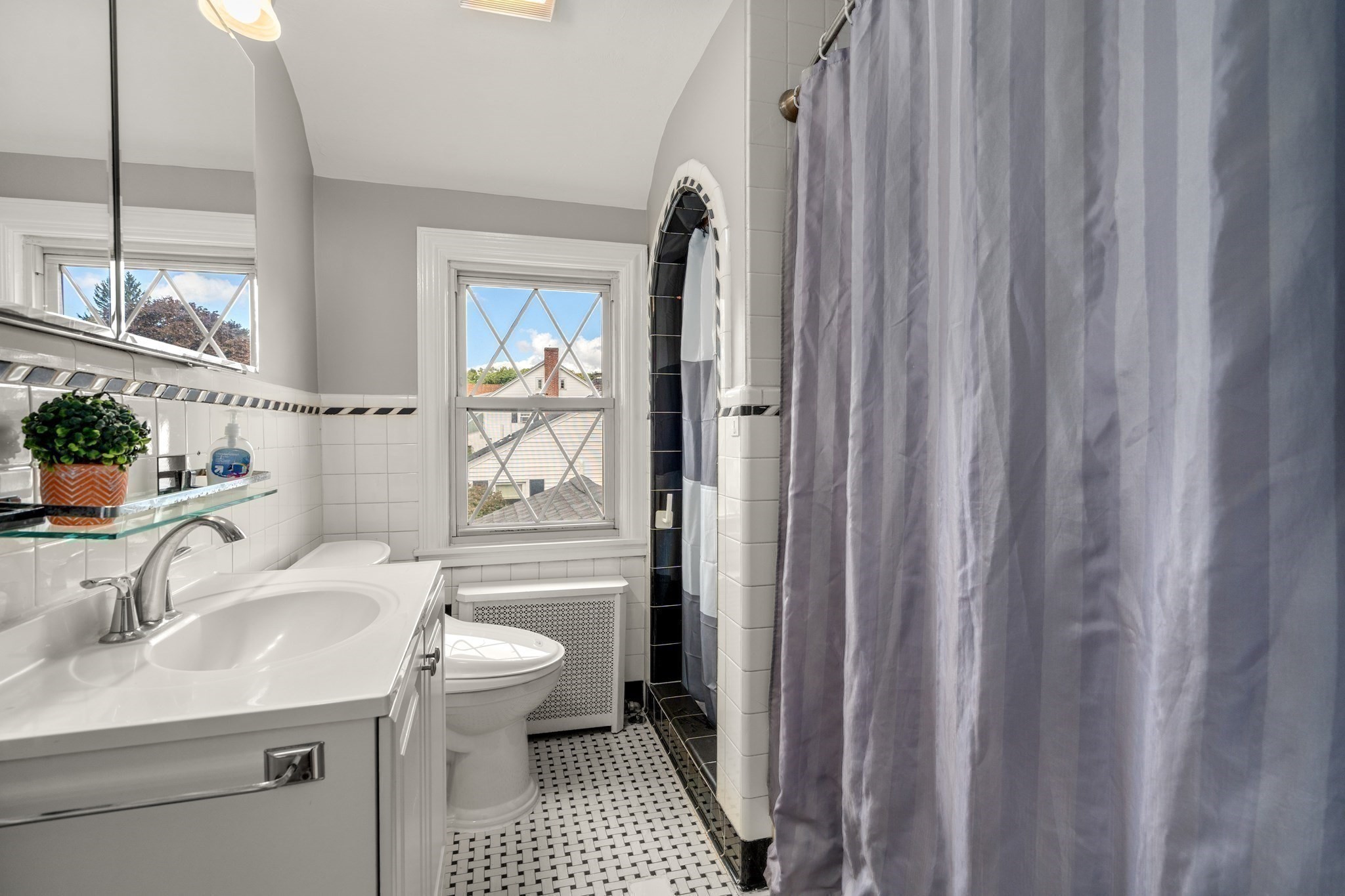 30 St James Road Shrewsbury, MA 01545 - Photo 13 of 42 Gallery Image 13