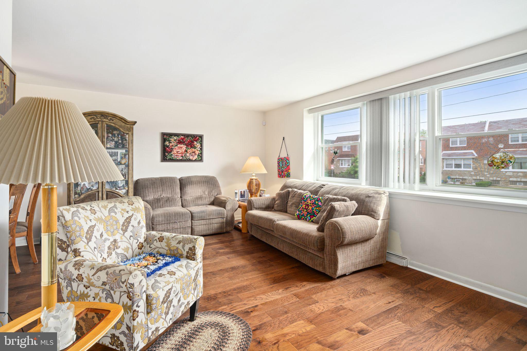 1710 Fox Chase Road Philadelphia, PA 19152 - Photo 3 of 30 Gallery Image 3