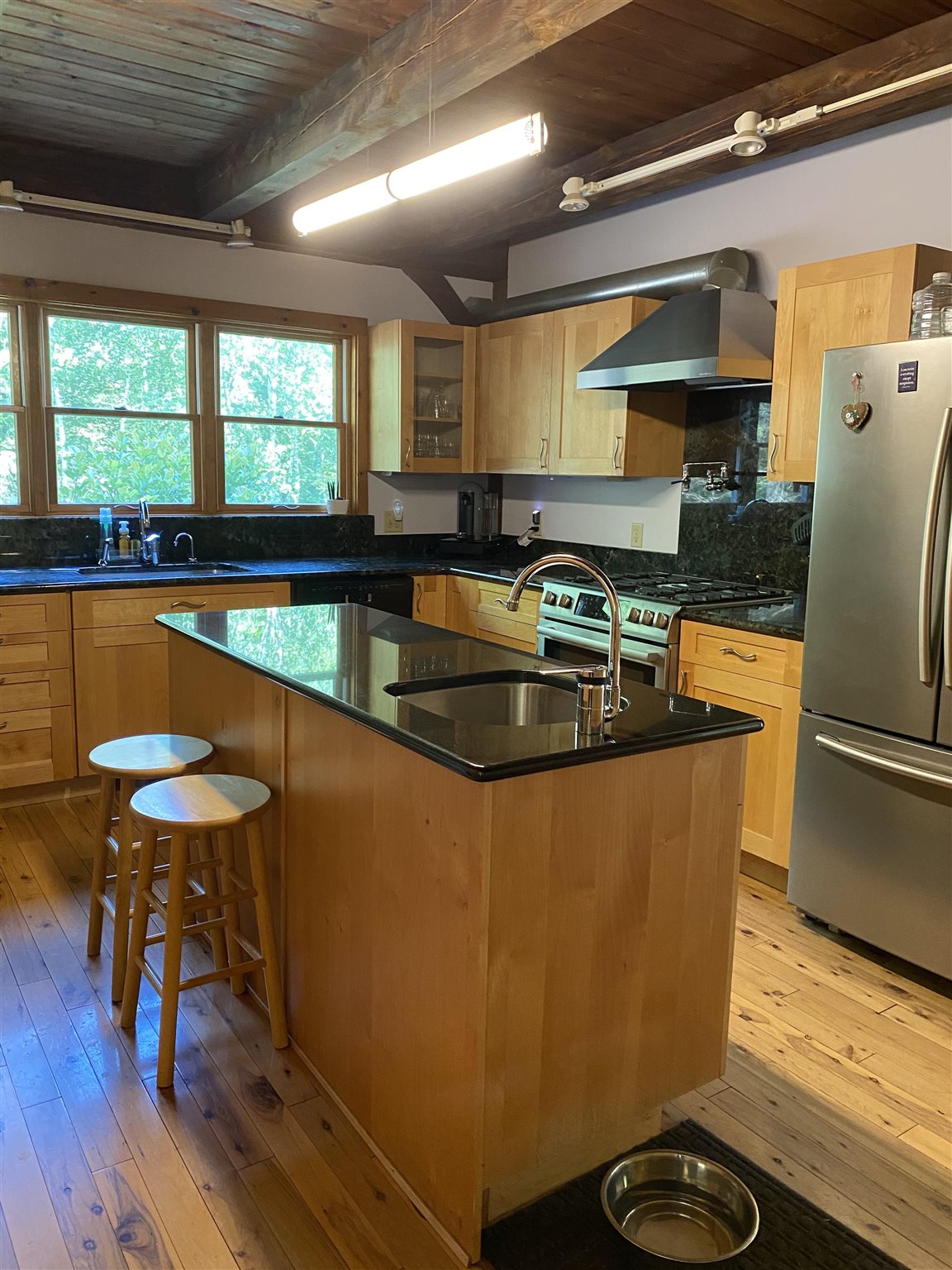 12 Timberlane Road Lebanon, NH 03766 - Photo 9 of 40