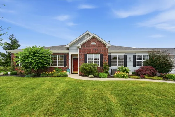 $285,000 | 3043 Willowbrook Way, Beavercreek, OH 45431