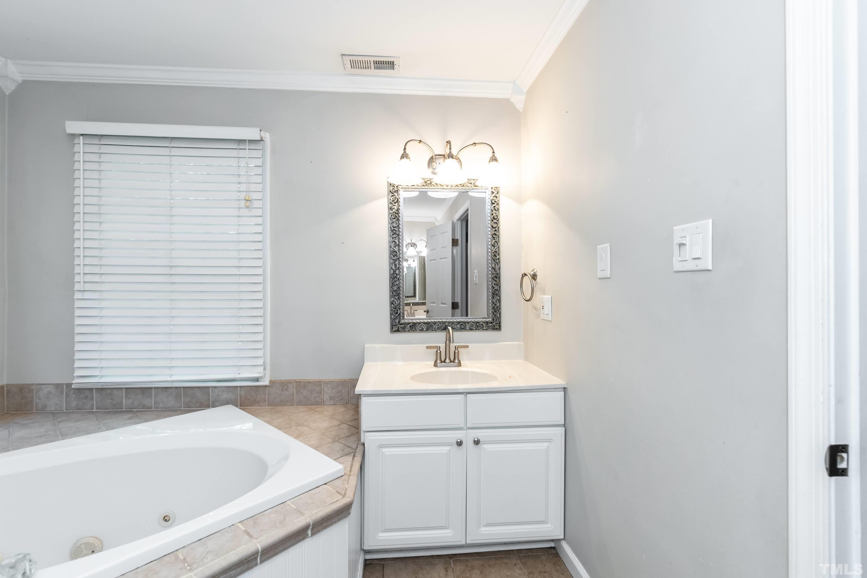 330 Erwin Road Chapel Hill, NC 27514 - Photo 15 of 30 Gallery Image 15
