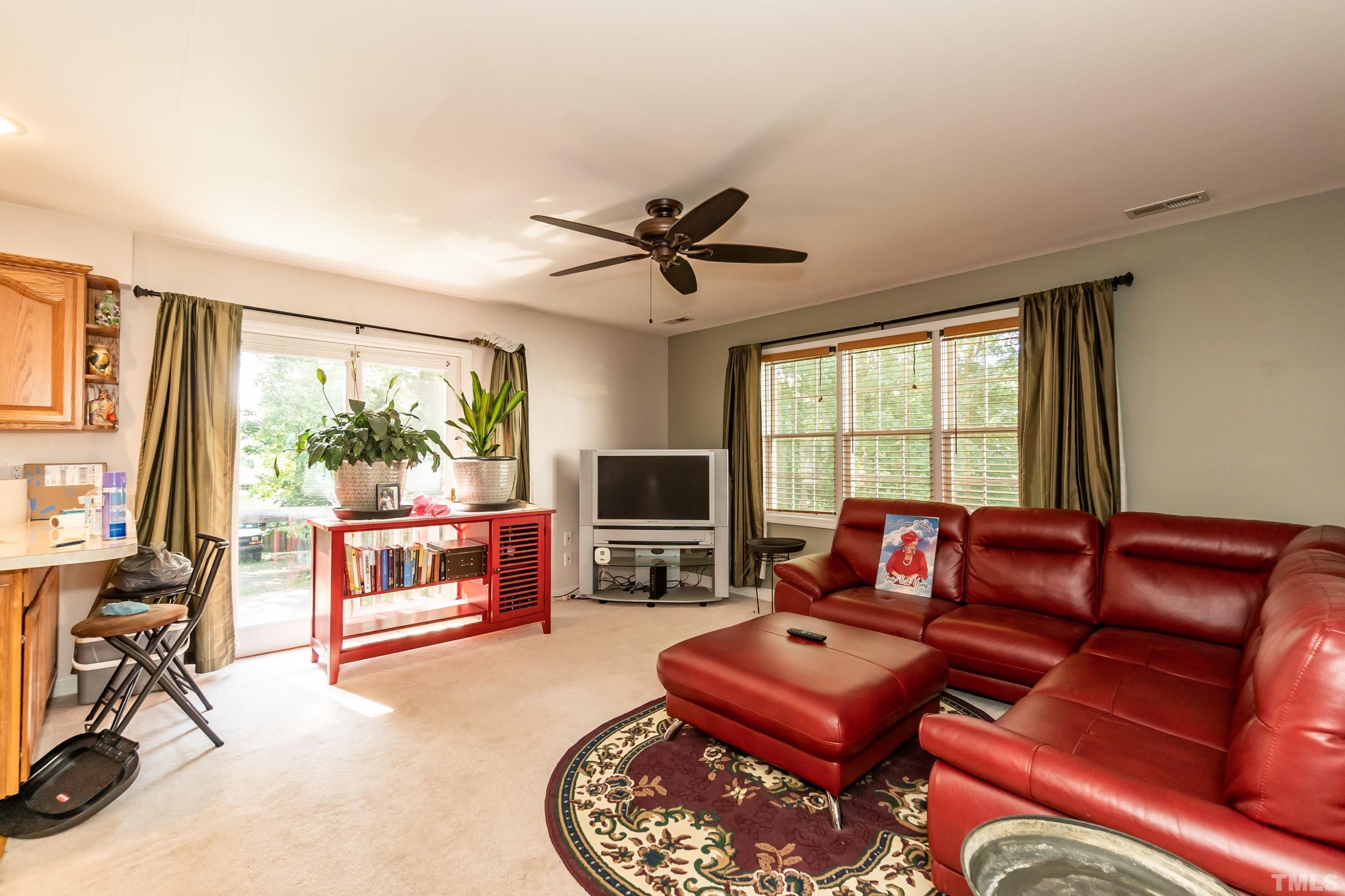 330 Erwin Road Chapel Hill, NC 27514 - Photo 24 of 30 Gallery Image 24