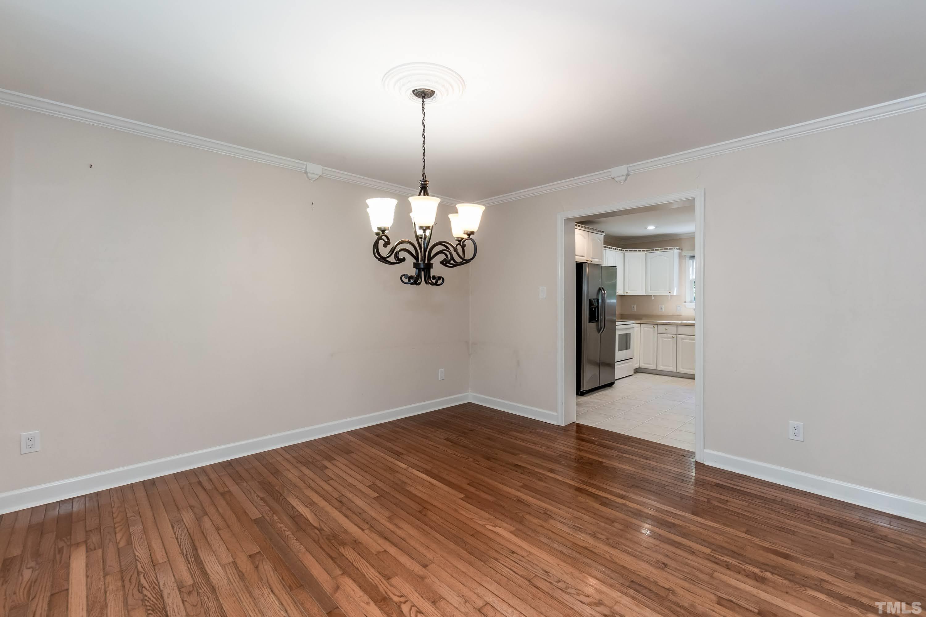 330 Erwin Road Chapel Hill, NC 27514 - Photo 6 of 30 Gallery Image 6