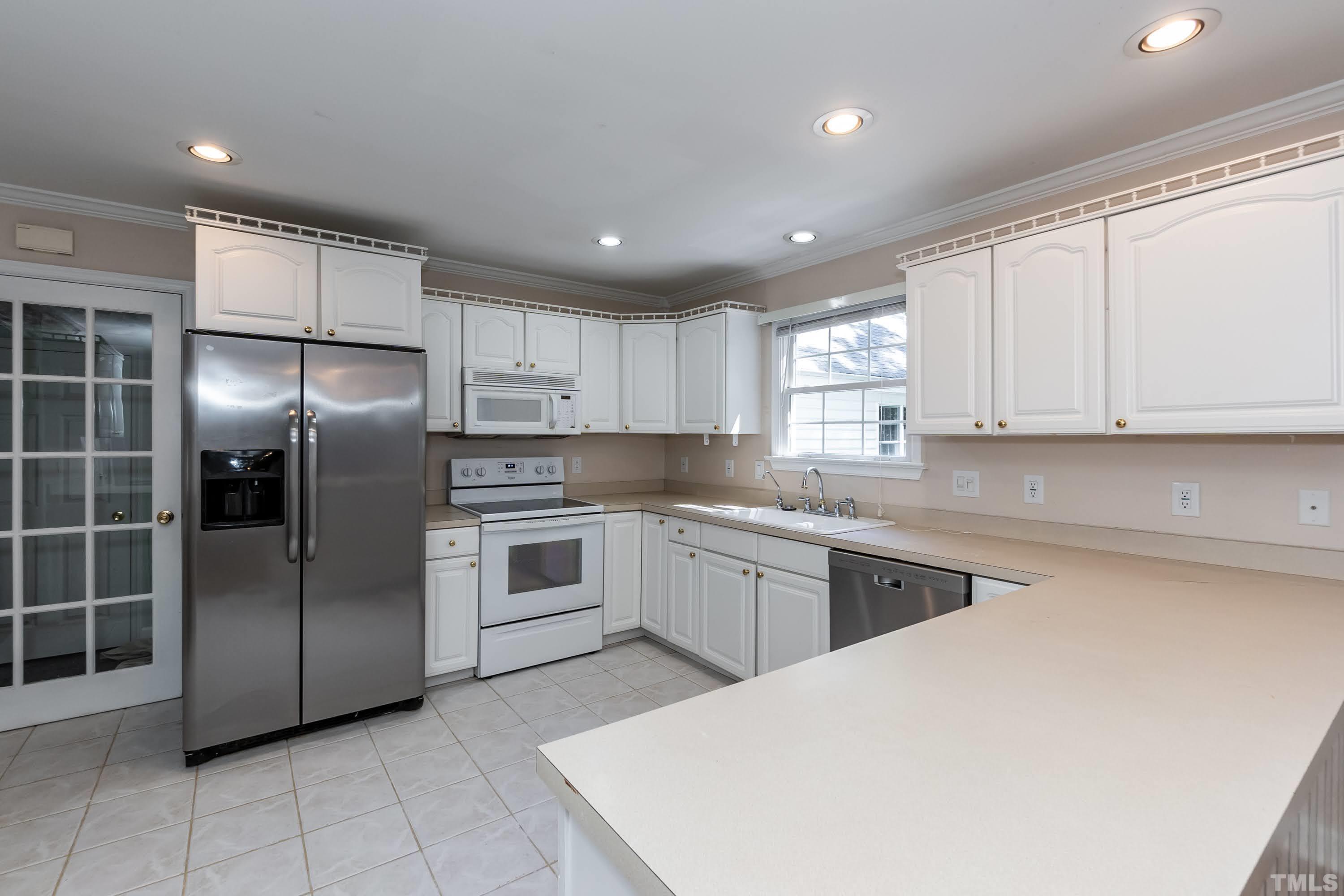 330 Erwin Road Chapel Hill, NC 27514 - Photo 8 of 30 Gallery Image 8