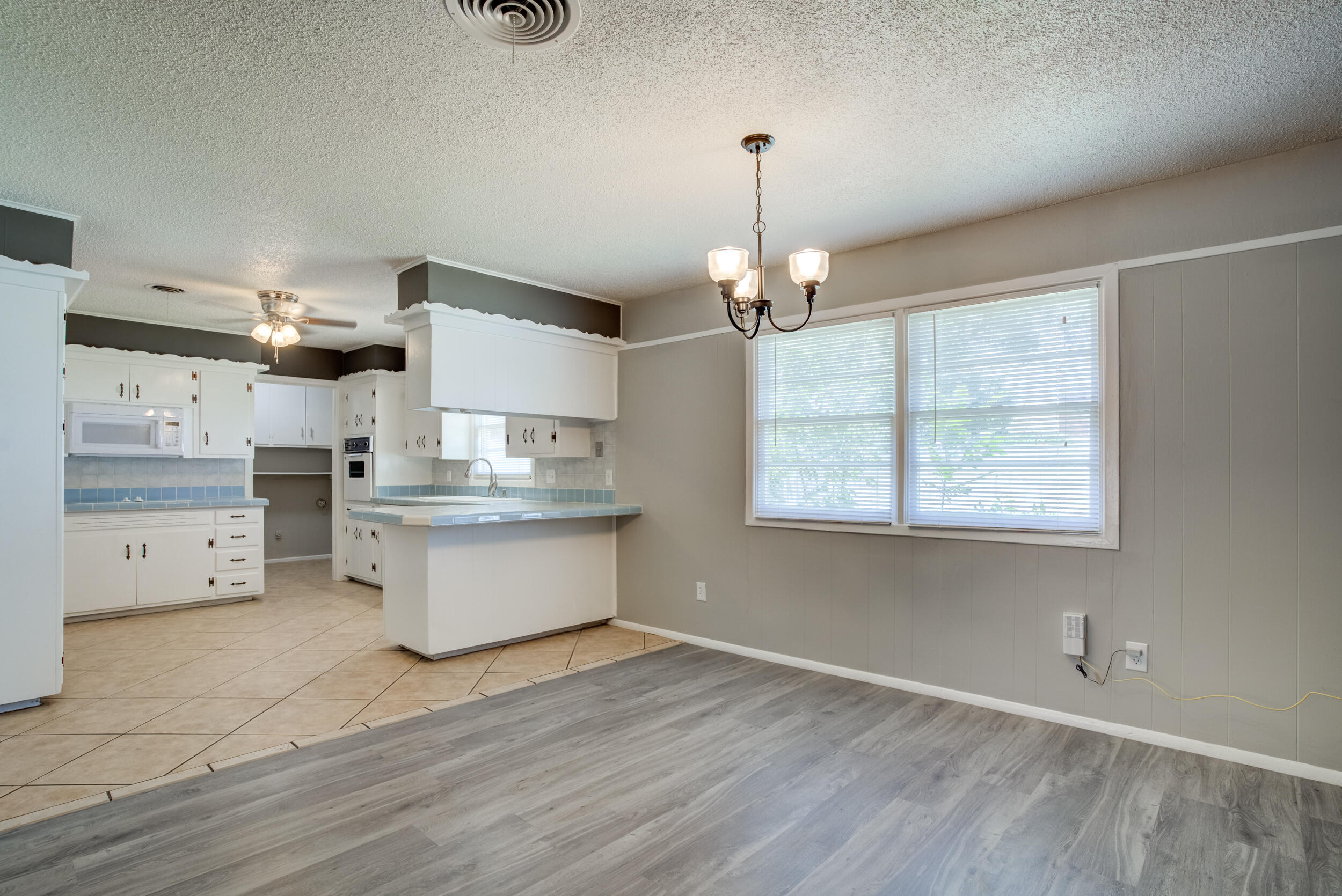 4708 47th Street Lubbock, TX 79414 - Photo 6 of 17 WGP03193_4_5