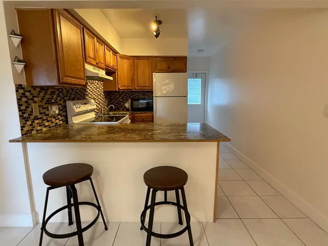 $2,100 | 3850 Northeast 21st Way, Unit 53, Lighthouse Point, FL 33064