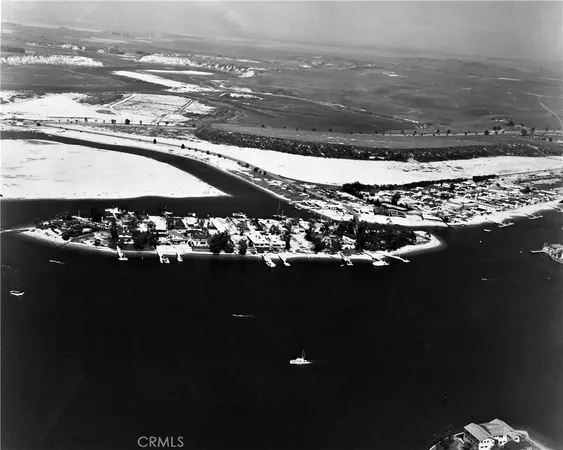 a view of a of an ocean and beach