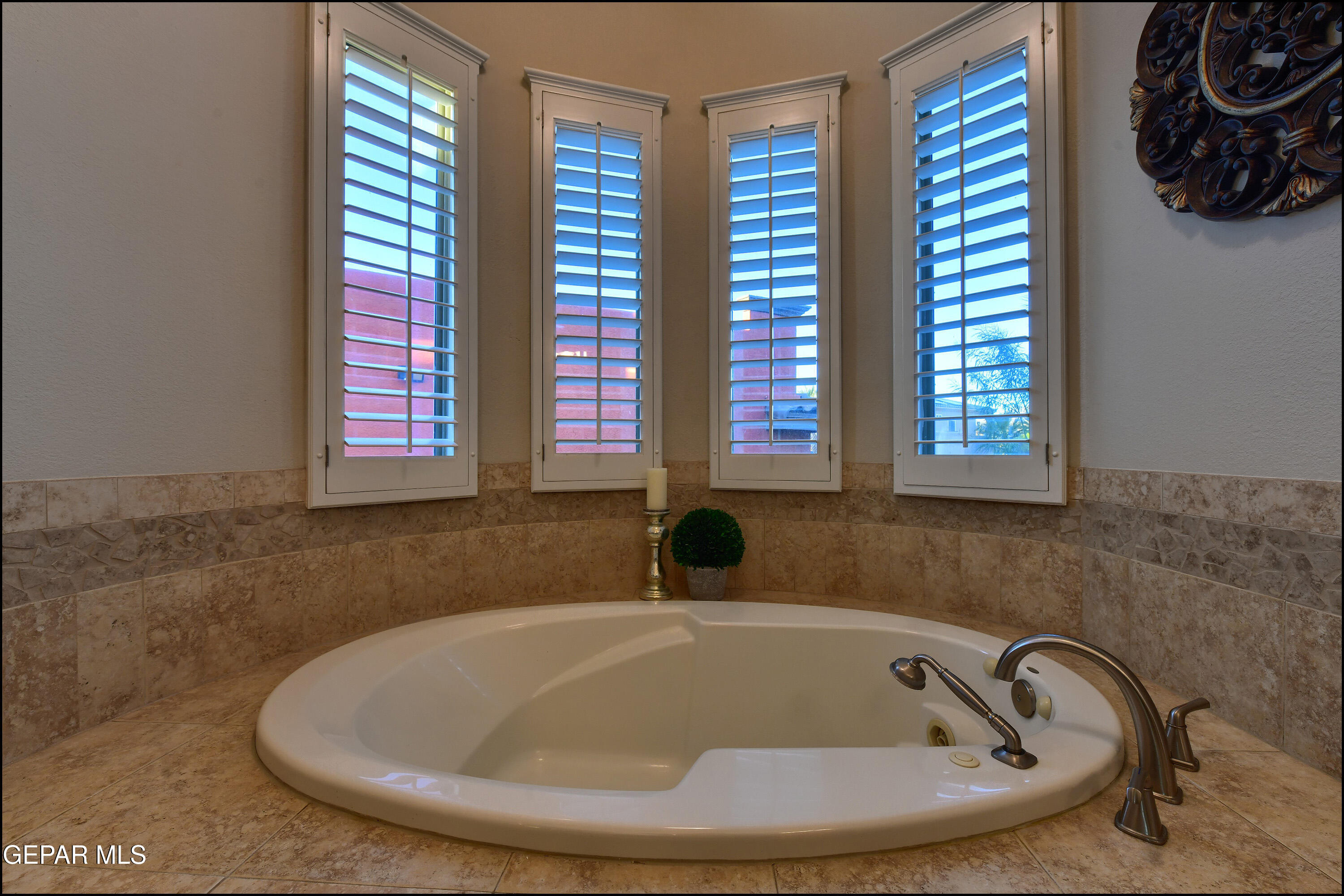 6320 Franklin Desert El Paso, TX 79912 - Photo 33 of 94 043