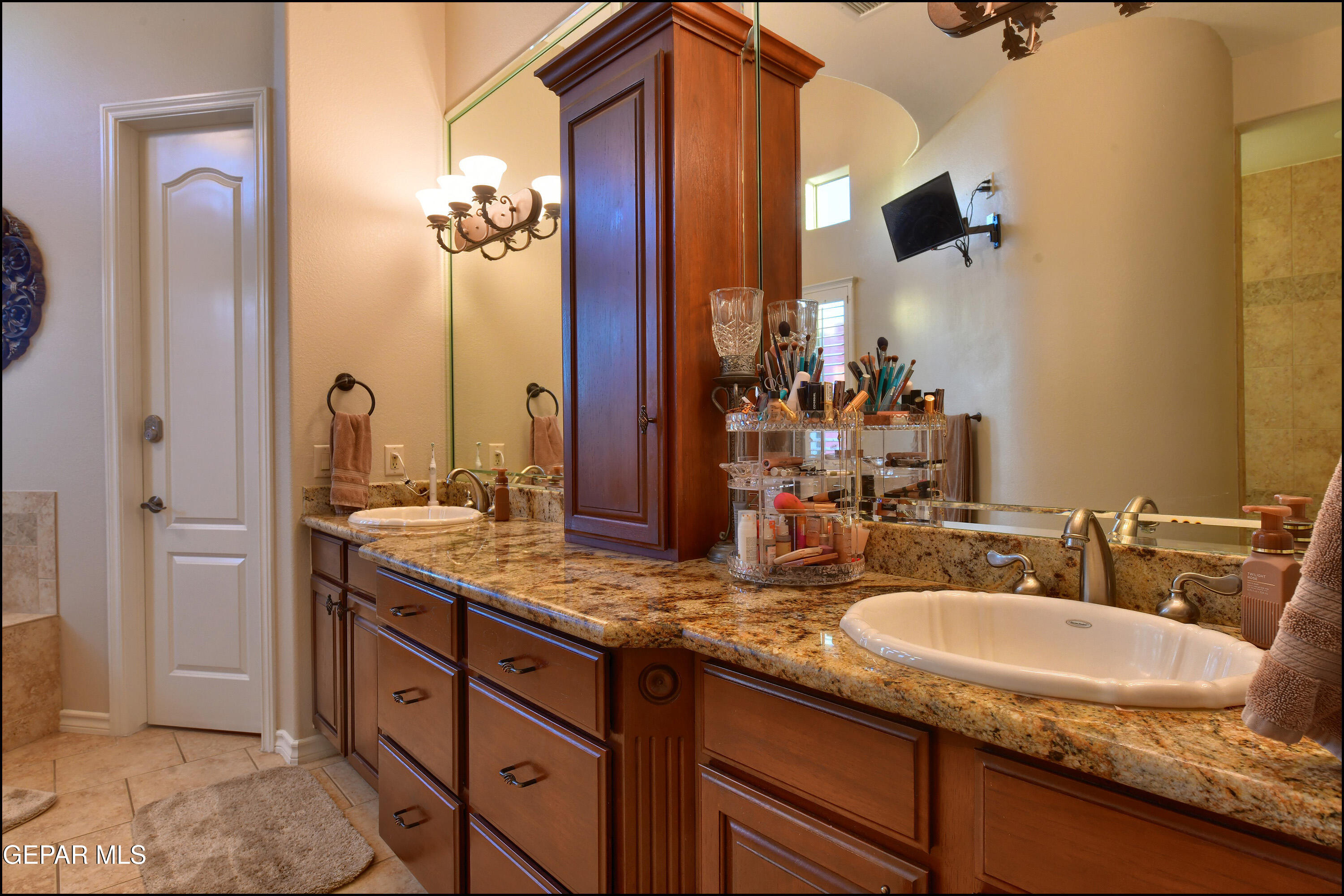 6320 Franklin Desert El Paso, TX 79912 - Photo 36 of 94 040