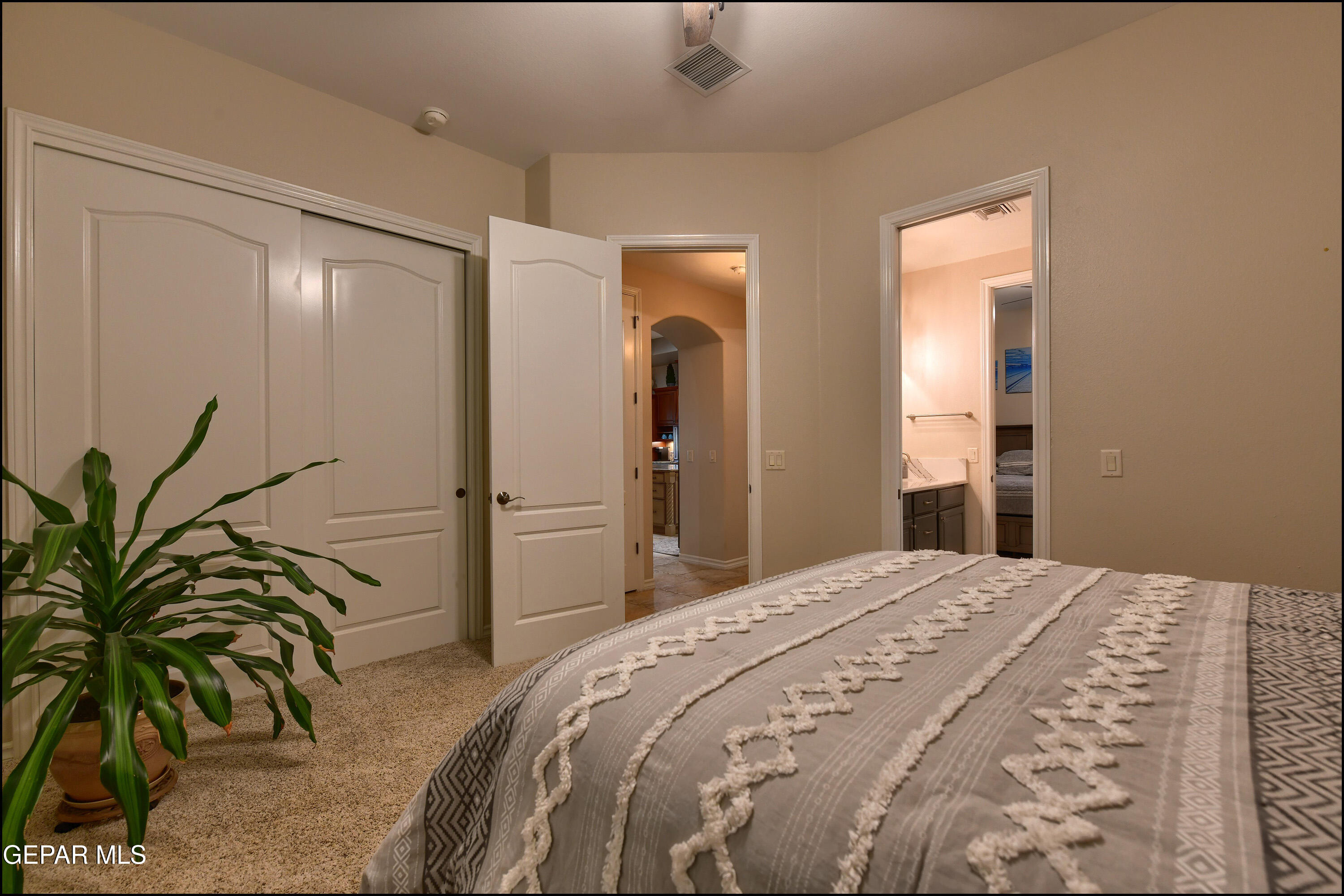 6320 Franklin Desert El Paso, TX 79912 - Photo 39 of 94 048