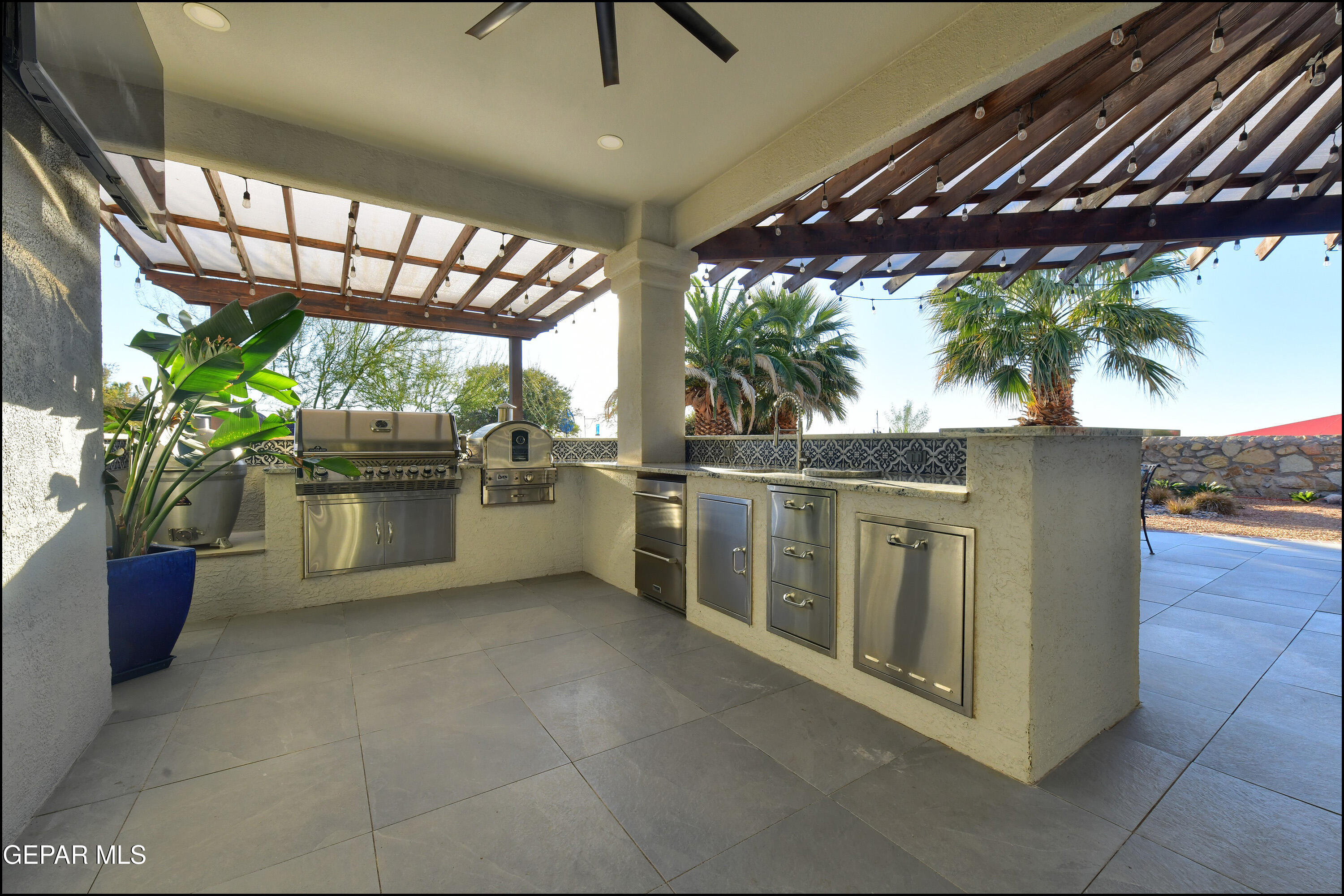 6320 Franklin Desert El Paso, TX 79912 - Photo 57 of 94 056