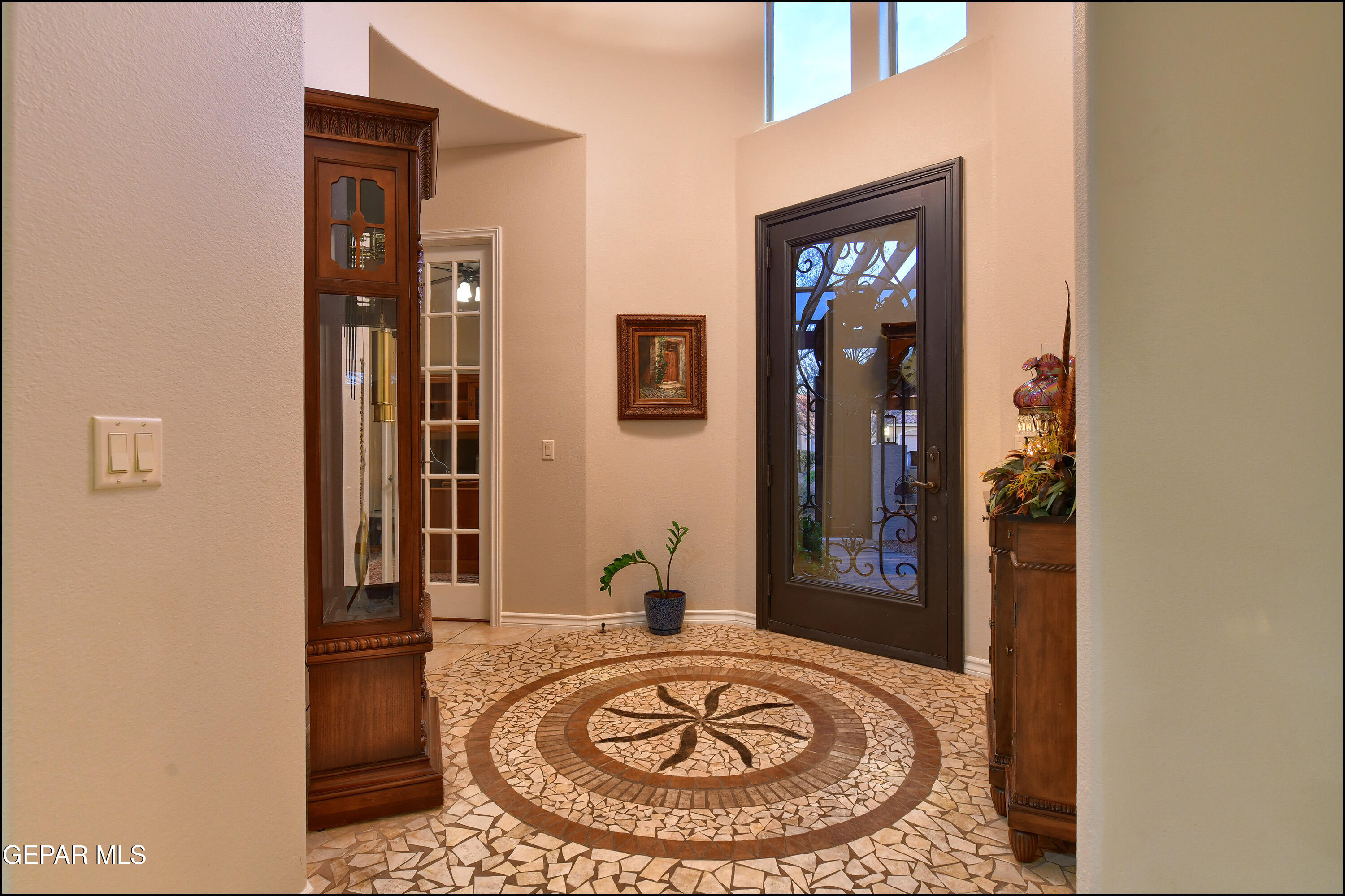 6320 Franklin Desert El Paso, TX 79912 - Photo 8 of 94 011925-11