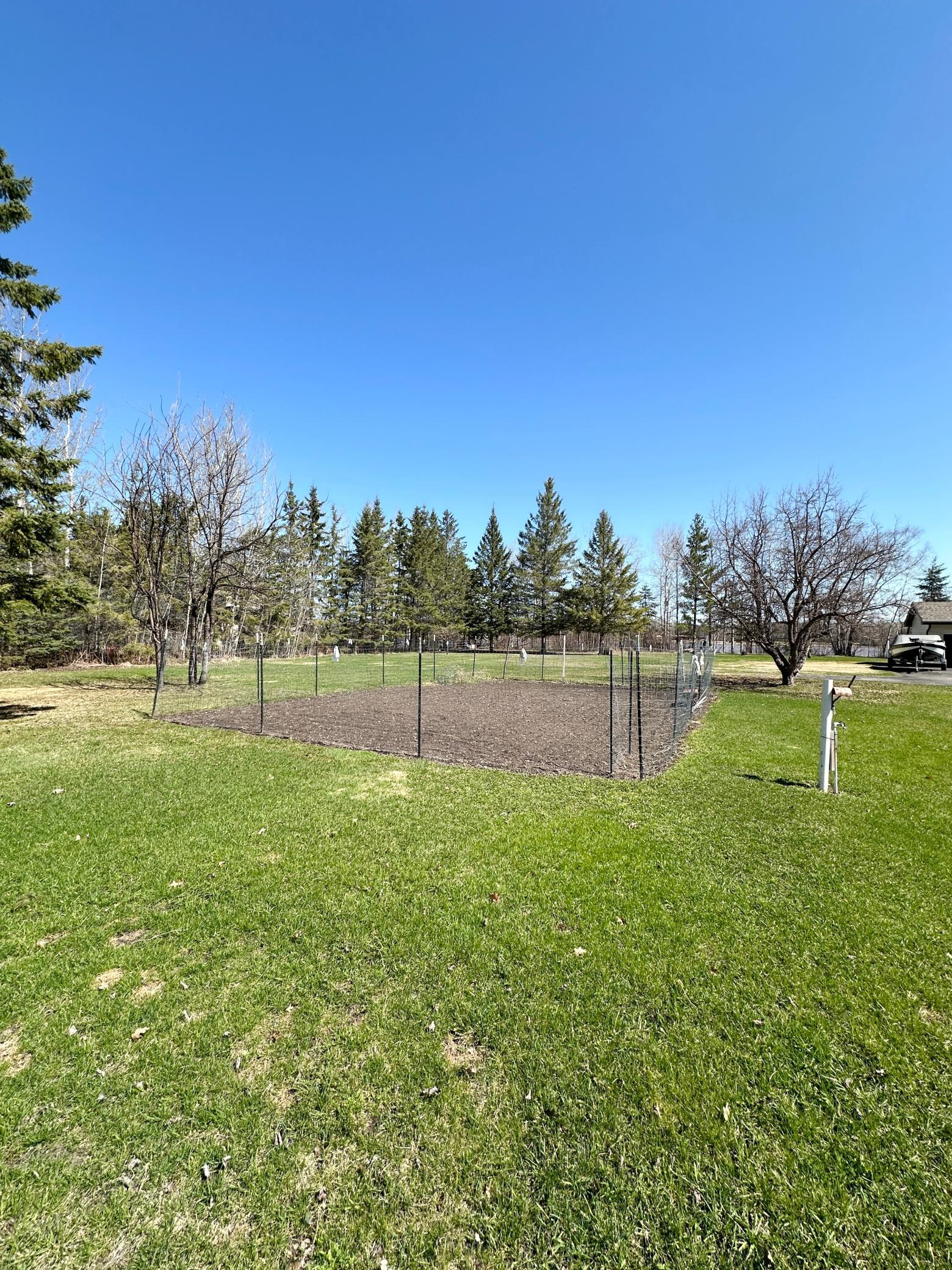 1421 Riverside Drive Northwest Baudette, MN 56623 - Photo 5 of 31