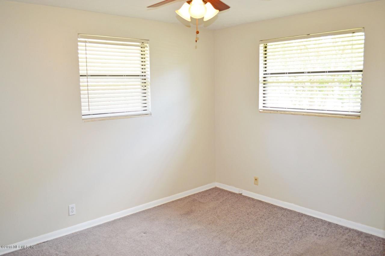 6237 Ogden Road Jacksonville, FL 32216 - Photo 17 of 29 1st Bedroom