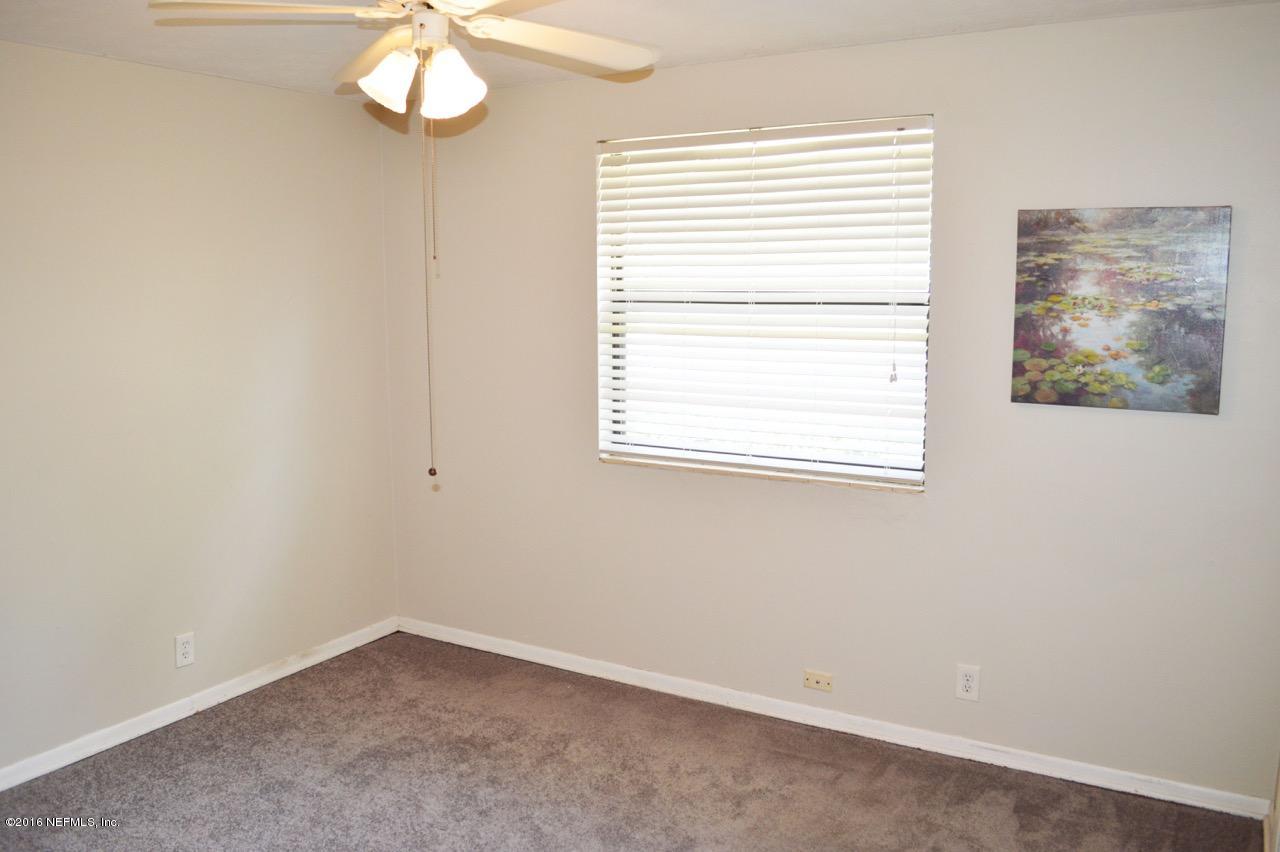 6237 Ogden Road Jacksonville, FL 32216 - Photo 18 of 29 2nd Bedroom