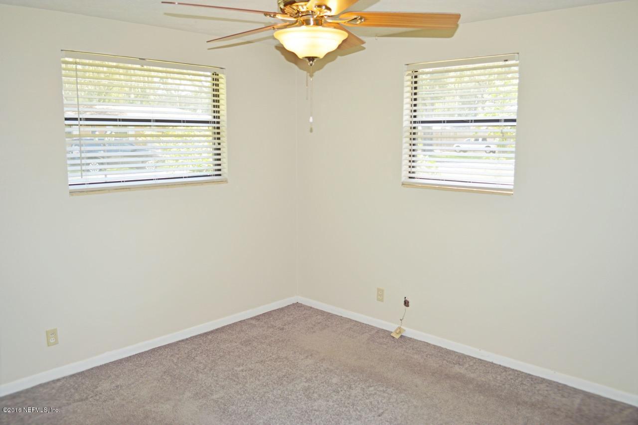 6237 Ogden Road Jacksonville, FL 32216 - Photo 19 of 29 3rd Bedroom