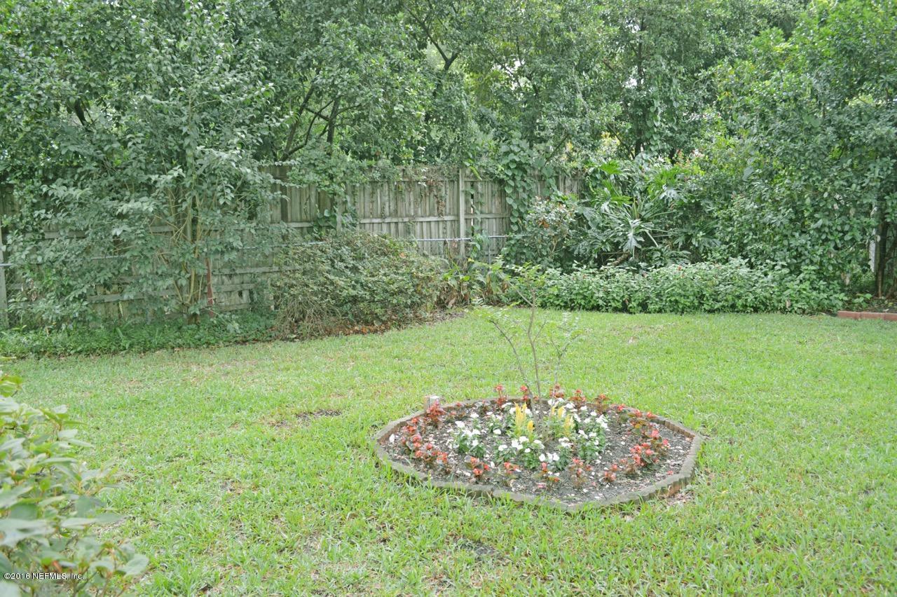 6237 Ogden Road Jacksonville, FL 32216 - Photo 29 of 29 Backyard