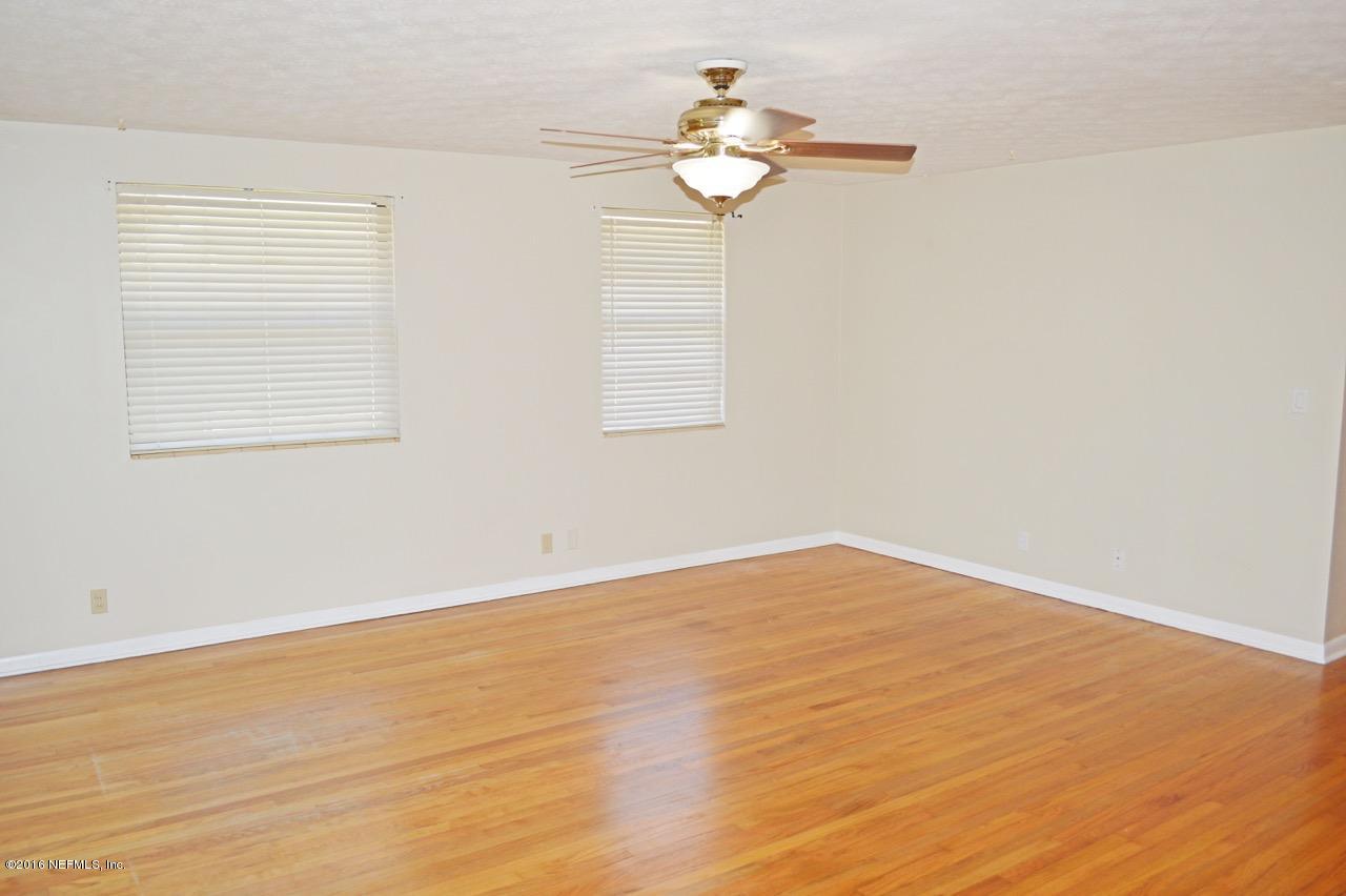 6237 Ogden Road Jacksonville, FL 32216 - Photo 7 of 29 DSC_1305-1