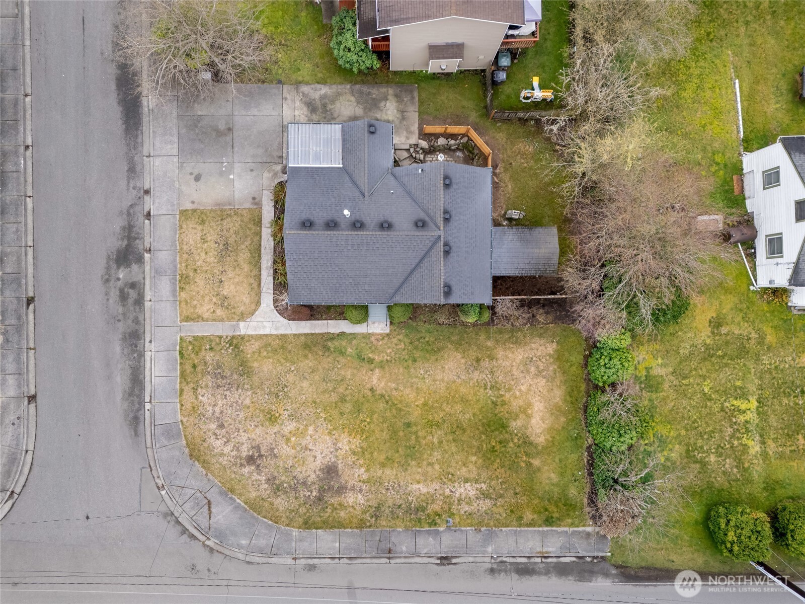 6901 Lower Ridge Road Everett, WA 98203 - Photo 31 of 34