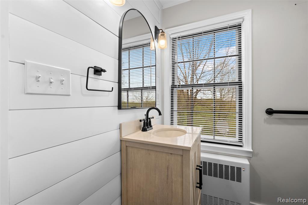 1775 Imlay City Road Lapeer, MI 48446 - Photo 27 of 60