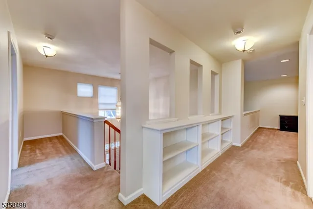 a view of entryway with front door