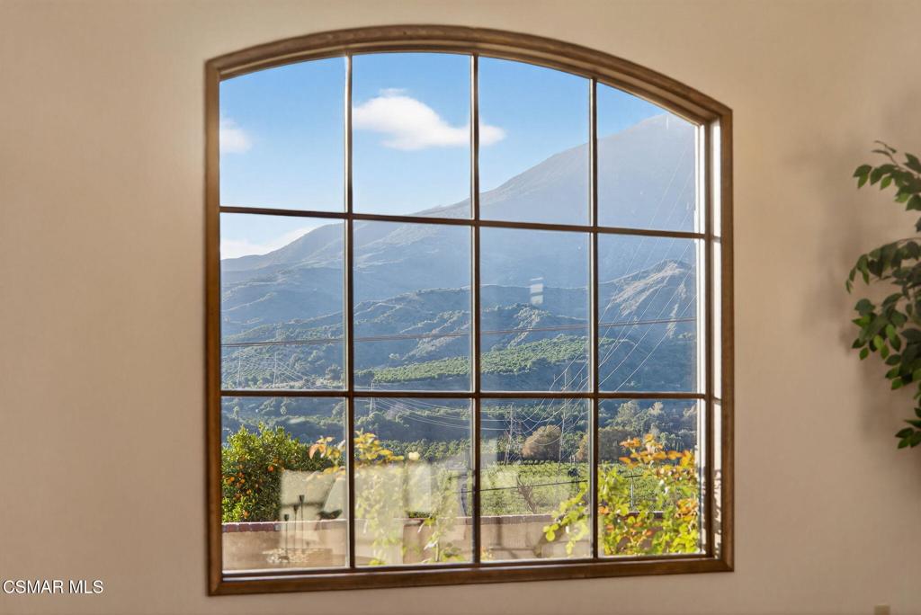 1560 Goodenough Road Fillmore, CA 93015 - Photo 15 of 76 a bathroom with a glass shower door and mirror