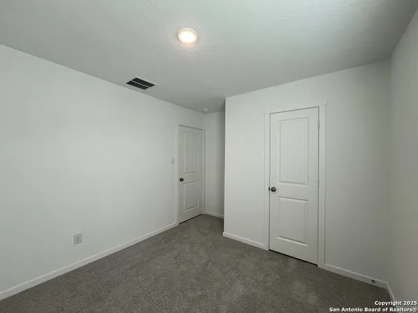$1,550 | 534 Chevre Road, New Braunfels, TX 78130