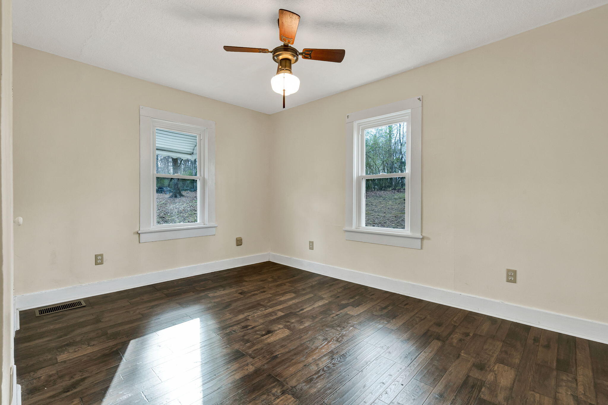 817 Minnis Road Cleveland, TN 37323 - Photo 20 of 28 24-web-or-mls-DSC08411