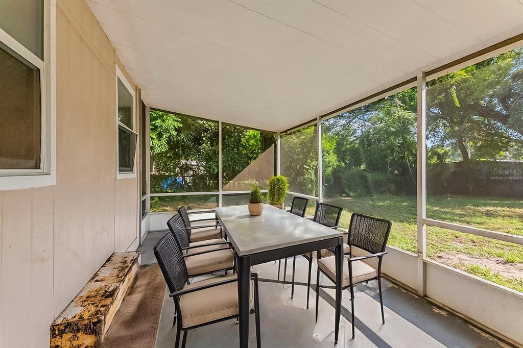 1007 Emeralda Road Orlando, FL 32808 - Photo 8 of 47