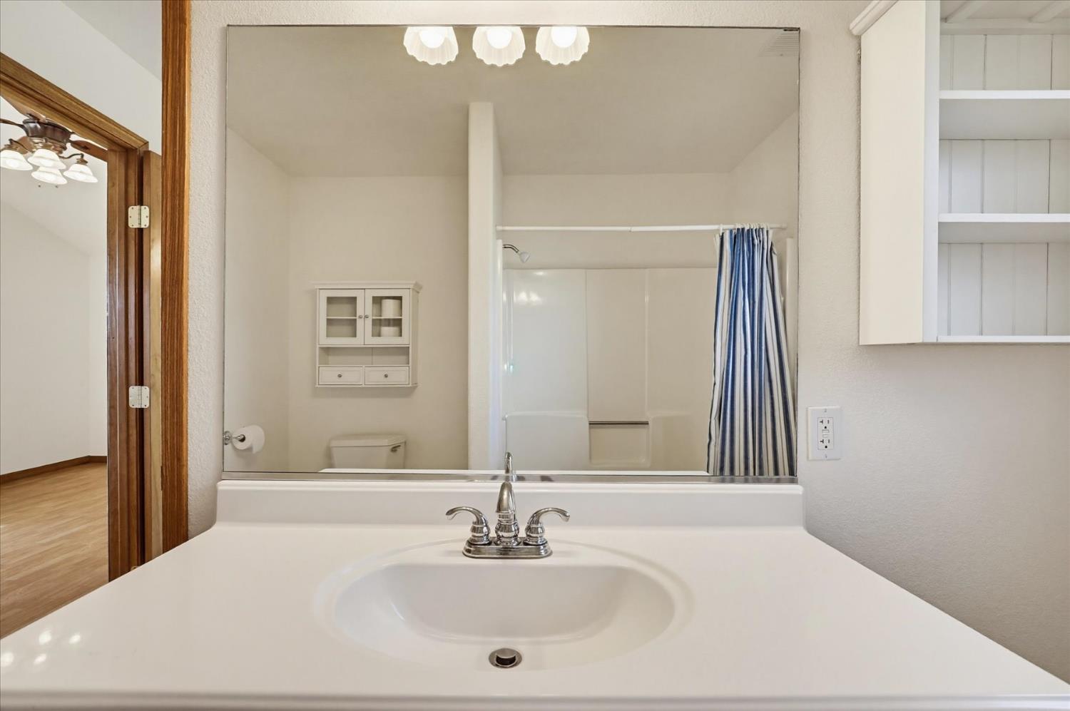 14470 Riva Ridge Circle Auburn, CA 95602 - Photo 61 of 81 ADU bathroom