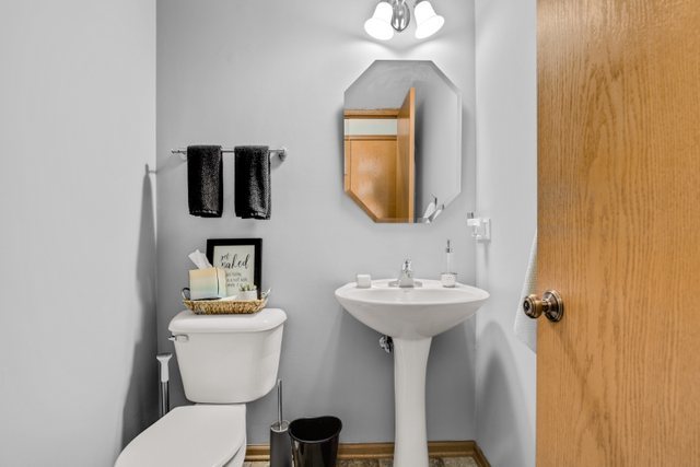 17542 Gilbert Drive Lockport, IL 60441 - Photo 15 of 24