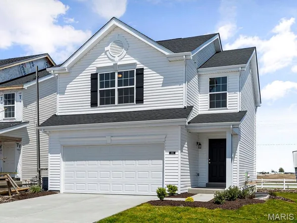 $296,808 | 727 Courtshire Crossing, Truesdale, MO 63380