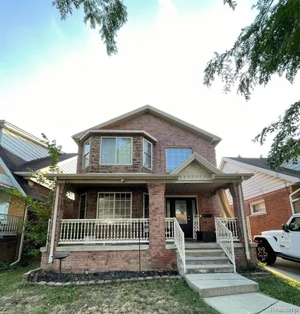 $539,000 | 6525 Theisen Street, Dearborn, MI 48126
