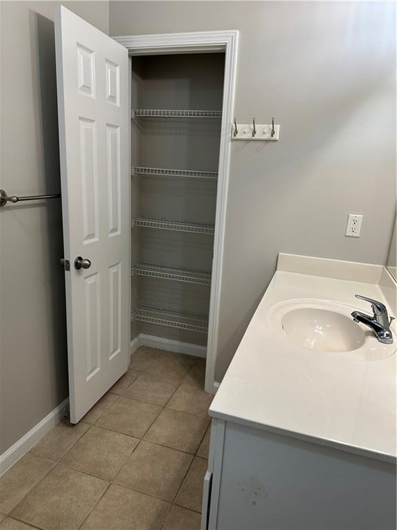 5208 Westchester Ridge Northeast Atlanta, GA 30329 - Photo 12 of 32 a bathroom with a sink and shower