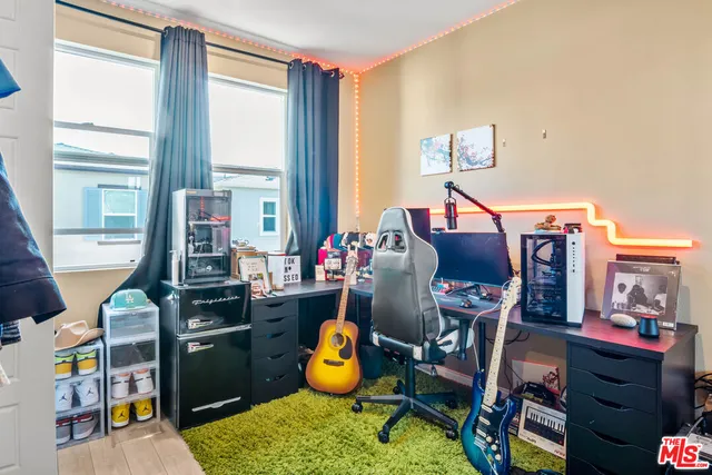 $7,500 | 720 Grace Avenue, Inglewood, CA 90301