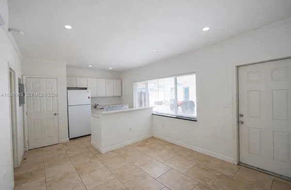 $1,775 | 572 Northeast 67th Street, Unit 5, Miami, FL 33138