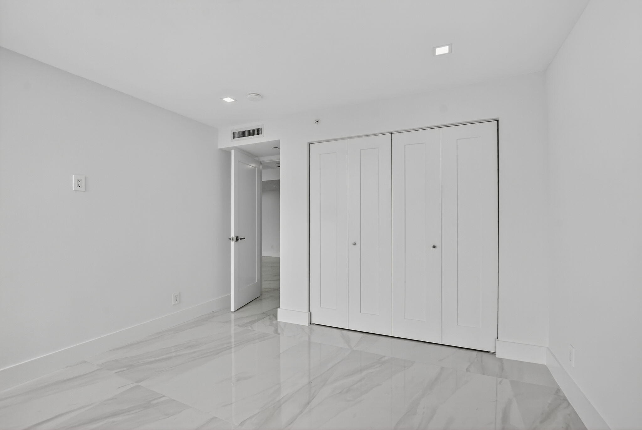 1743 Bridgewood Drive Boca Raton, FL 33434 - Photo 21 of 48 20-web-or-mls-054_DSC_0101