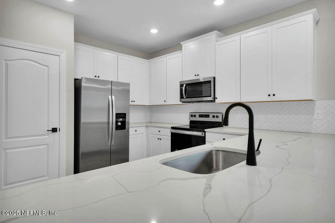 6975 Canoe Birch Road Jacksonville, FL 32219 - Photo 3 of 22 Florida_Halifax_R-5