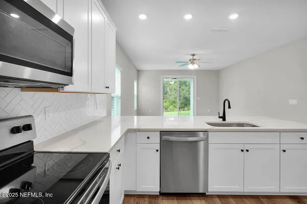 $345,900 | 6975 Canoe Birch Road, Jacksonville, FL 32219