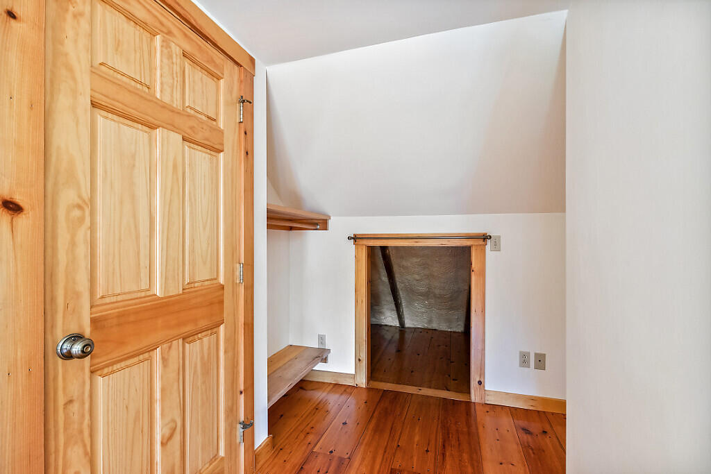 402 Waldoboro Road Friendship, ME 04547 - Photo 31 of 43 12_BP5A7785_DxO_mls