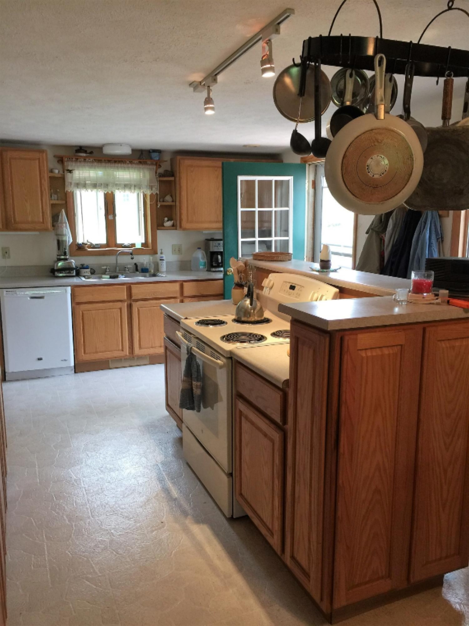 7101 West Arnold Road Manton, MI 49663 - Photo 7 of 43 IMG_2956