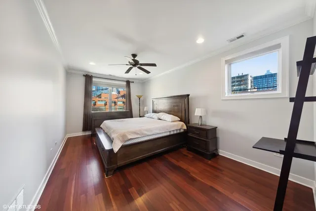 $3,100 | 825 North Hudson Avenue, Unit 2B, Chicago, IL 60610