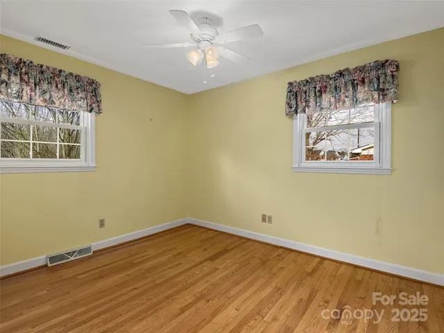 $400,000 | 18 Mulberry Drive, Arden, NC 28704