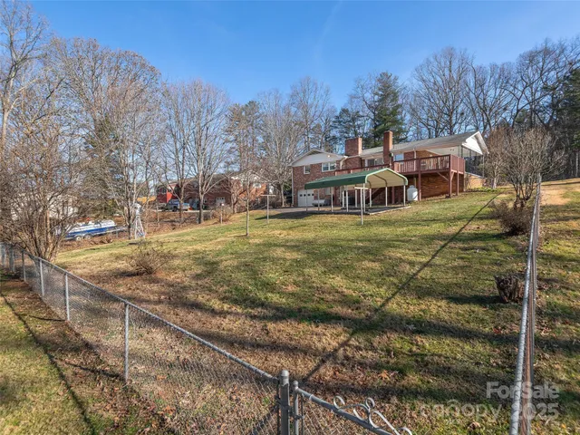 $400,000 | 18 Mulberry Drive, Arden, NC 28704