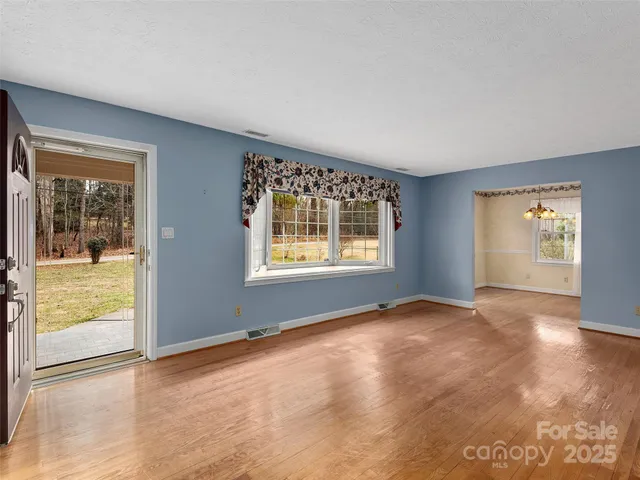 $400,000 | 18 Mulberry Drive, Arden, NC 28704