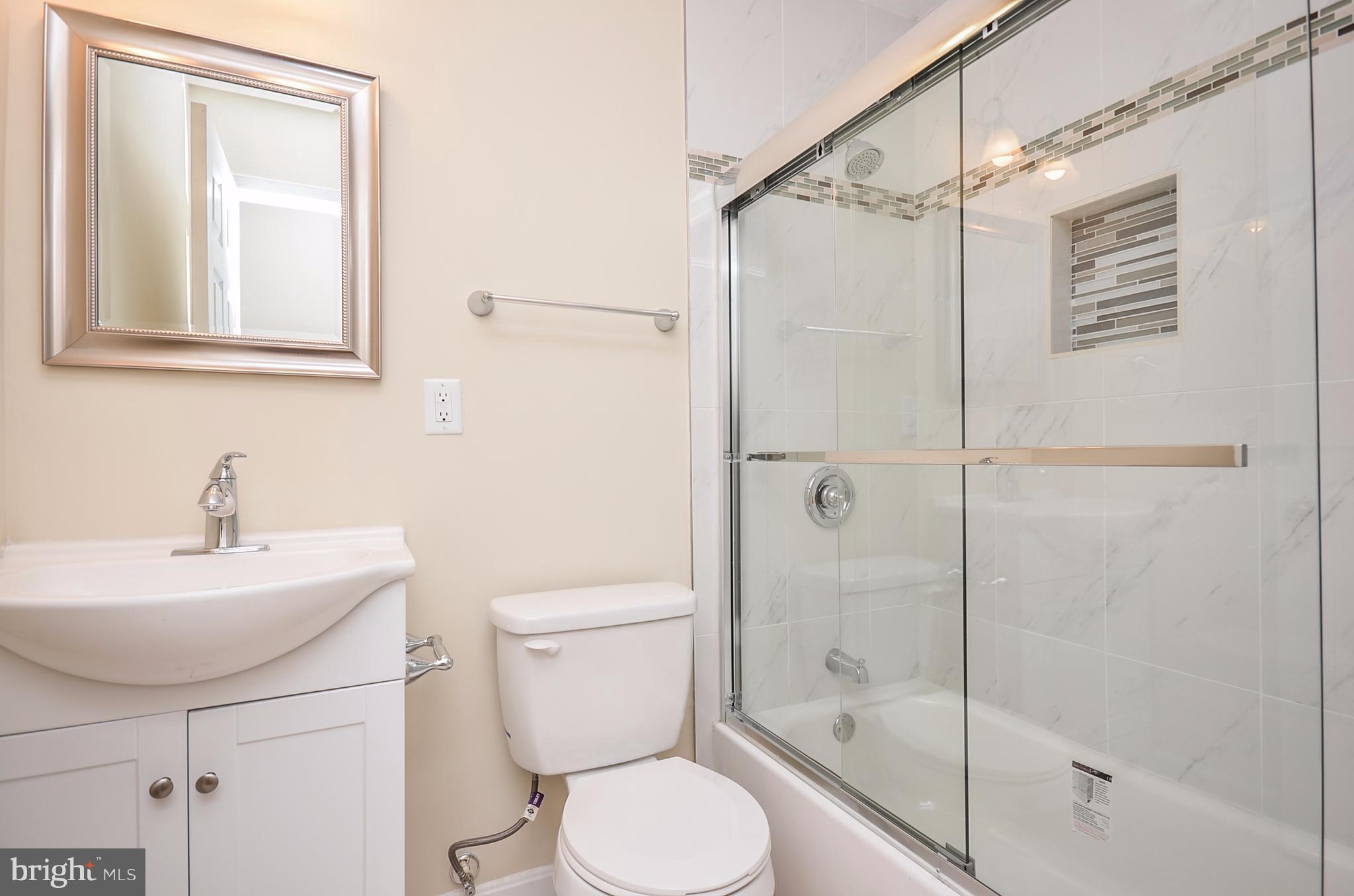 7610 Brooklyn Bridge Road Laurel, MD 20707 - Photo 13 of 28 Bath